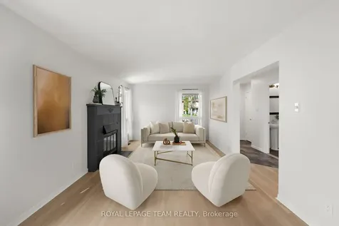 93 Hewitt Way Kanata ON K2L 3R3