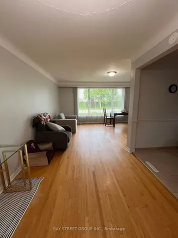 65 Saint Andrews Avenue Welland ON L3B 1E3