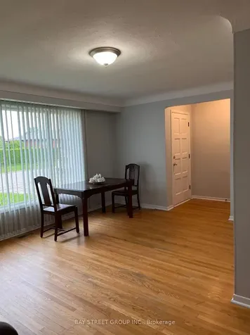 65 Saint Andrews Avenue Welland ON L3B 1E3