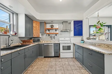 3 Bergin Avenue Cornwall ON K6H 3Y7