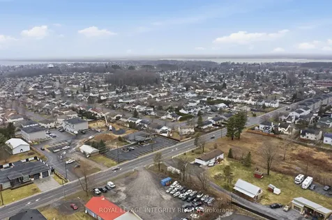 241 Dion Avenue Clarence-rockland ON K4K 0M3