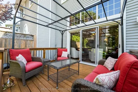 15 Lakeside Drive St. Catharines ON L2M 1P3