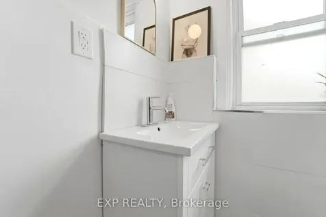 15 Avenue Place Welland ON L3B 4B2