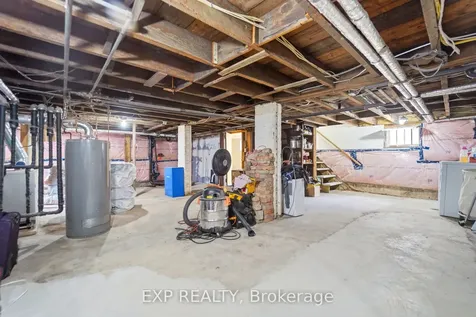 15 Avenue Place Welland ON L3B 4B2