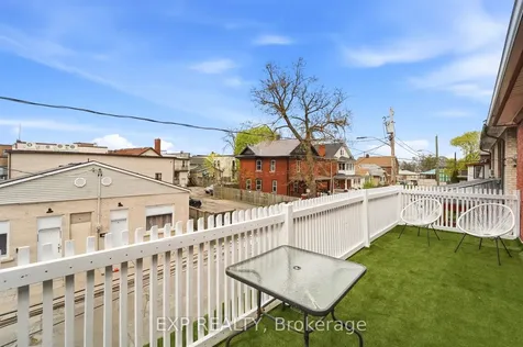15 Avenue Place Welland ON L3B 4B2