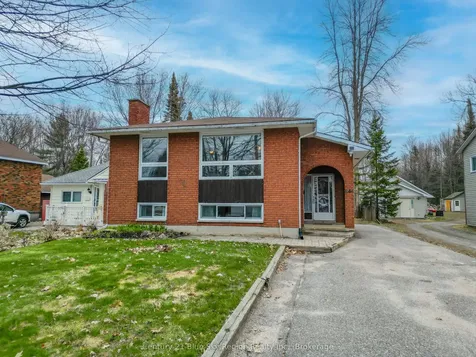 1064 Premier Road North Bay ON P1A 2J1