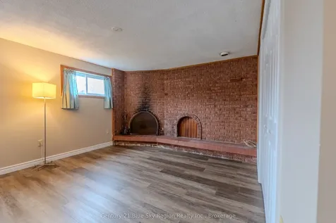 1064 Premier Road North Bay ON P1A 2J1