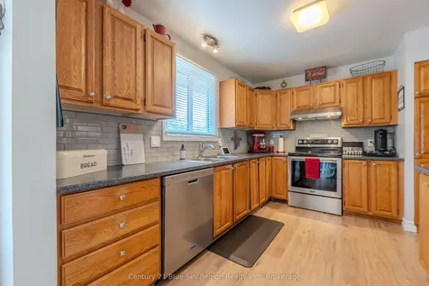 203 Rancier Street North Bay ON P1B 8M3