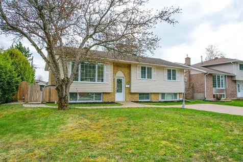 203 Rancier Street North Bay ON P1B 8M3