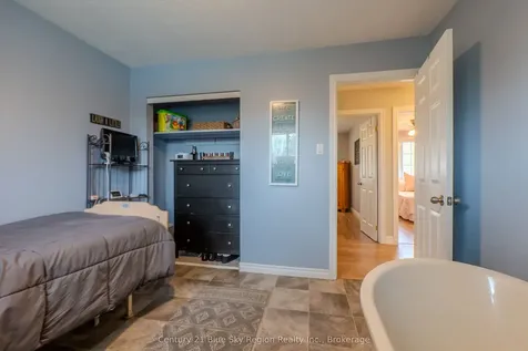 203 Rancier Street North Bay ON P1B 8M3