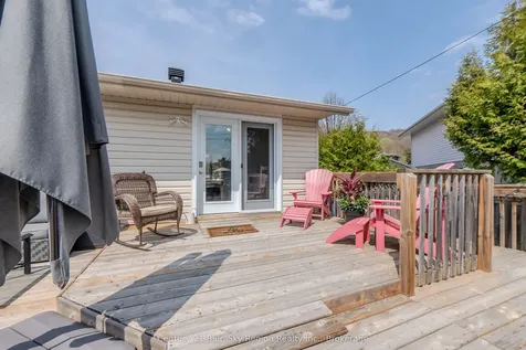 203 Rancier Street North Bay ON P1B 8M3