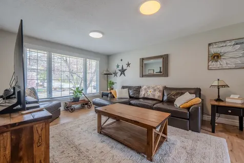 203 Rancier Street North Bay ON P1B 8M3