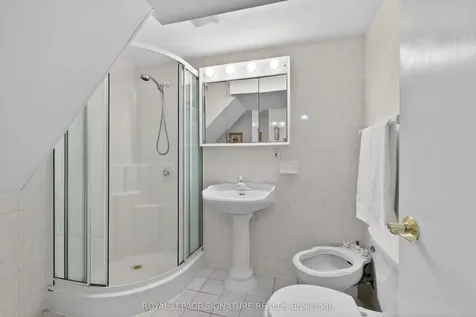 897 Pembridge Crescent Kingston ON K7M 6C6