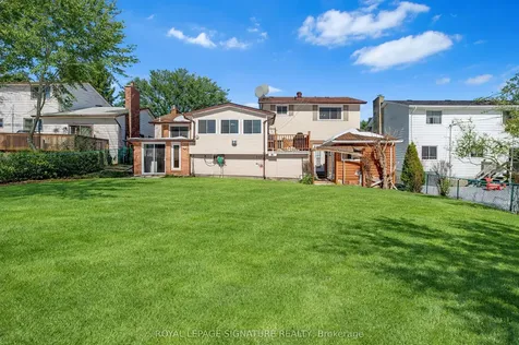 897 Pembridge Crescent Kingston ON K7M 6C6