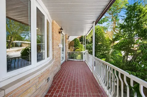 897 Pembridge Crescent Kingston ON K7M 6C6