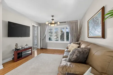 897 Pembridge Crescent Kingston ON K7M 6C6