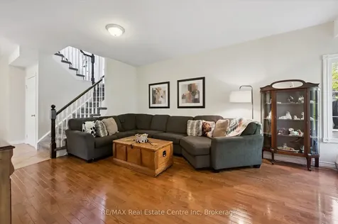 124 Gibbons Drive Centre Wellington ON N1M 3W2