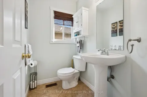124 Gibbons Drive Centre Wellington ON N1M 3W2