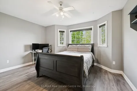 124 Gibbons Drive Centre Wellington ON N1M 3W2