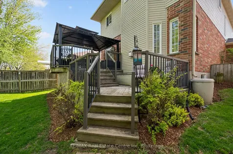124 Gibbons Drive Centre Wellington ON N1M 3W2