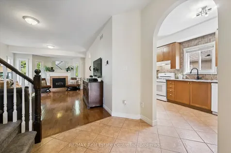 124 Gibbons Drive Centre Wellington ON N1M 3W2