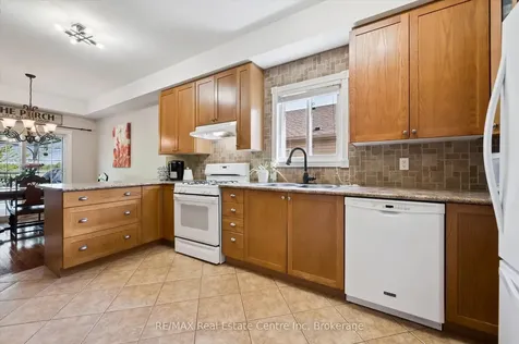 124 Gibbons Drive Centre Wellington ON N1M 3W2