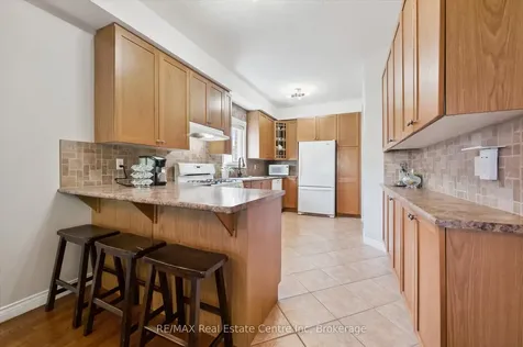124 Gibbons Drive Centre Wellington ON N1M 3W2