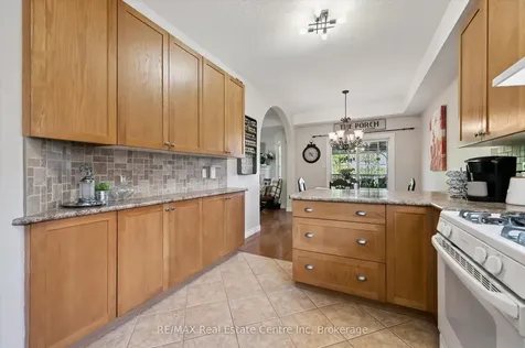 124 Gibbons Drive Centre Wellington ON N1M 3W2