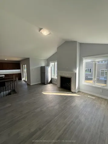 308 Mullighan Gardens Peterborough ON K9K 0H2