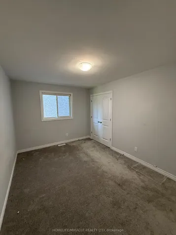 308 Mullighan Gardens Peterborough ON K9K 0H2