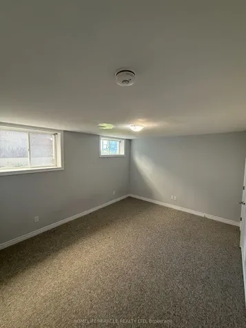 308 Mullighan Gardens Peterborough ON K9K 0H2