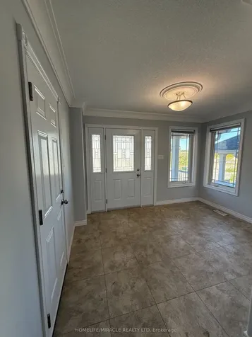 308 Mullighan Gardens Peterborough ON K9K 0H2