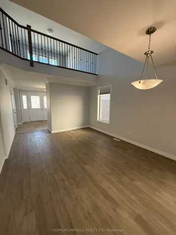 308 Mullighan Gardens Peterborough ON K9K 0H2