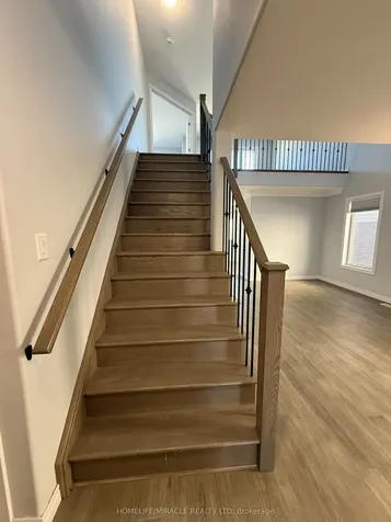 308 Mullighan Gardens Peterborough ON K9K 0H2
