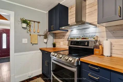 69 Queen Street Asphodel-norwood ON K0L 2V0