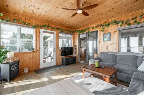 17 Bee Street Norfolk ON N0E 1P0
