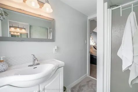 17 Bee Street Norfolk ON N0E 1P0