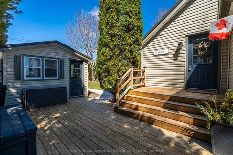 17 Bee Street Norfolk ON N0E 1P0