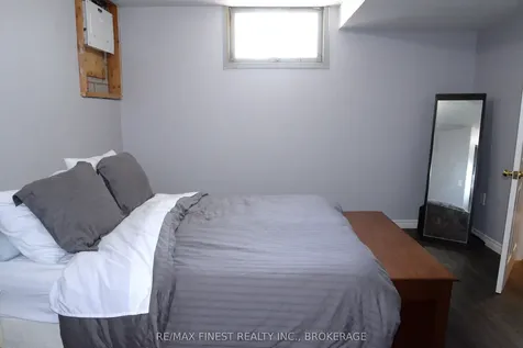 48 Abbey Dale Court Kingston ON K7K 5W9
