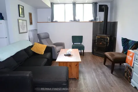 48 Abbey Dale Court Kingston ON K7K 5W9