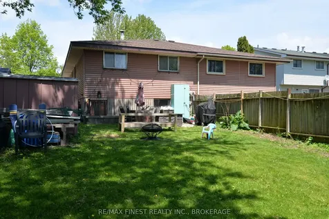 48 Abbey Dale Court Kingston ON K7K 5W9