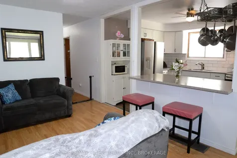 48 Abbey Dale Court Kingston ON K7K 5W9