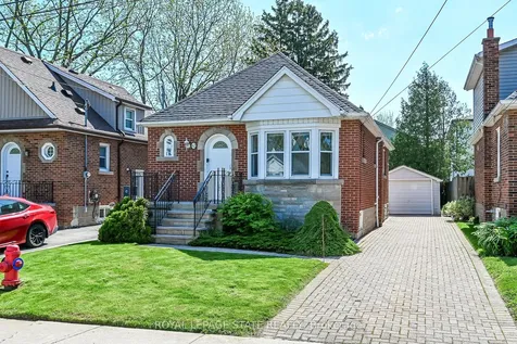 62 Uplands Avenue Hamilton ON L8S 3X8