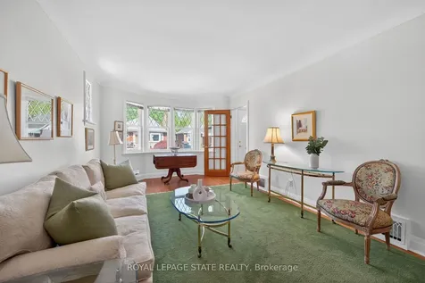 62 Uplands Avenue Hamilton ON L8S 3X8