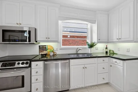 62 Uplands Avenue Hamilton ON L8S 3X8