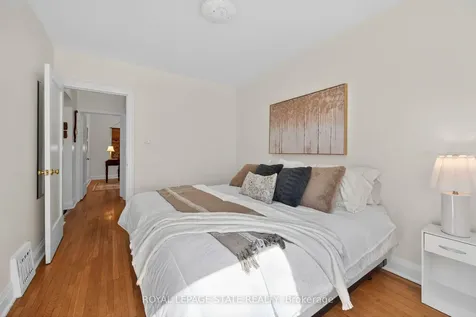 62 Uplands Avenue Hamilton ON L8S 3X8