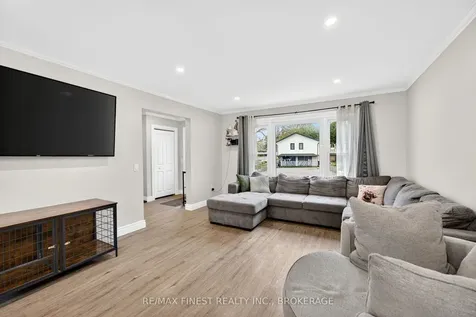 239 Cross Street Deseronto ON K0K 1X0