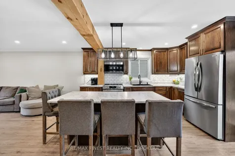 239 Cross Street Deseronto ON K0K 1X0