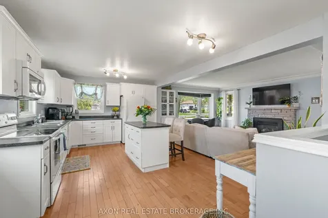 1118 Lincoln Drive Kingston ON K7M 7P4