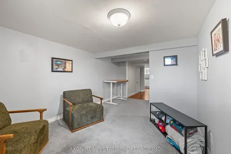 1118 Lincoln Drive Kingston ON K7M 7P4
